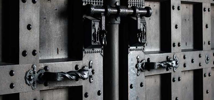 steel entry door repair in Welland